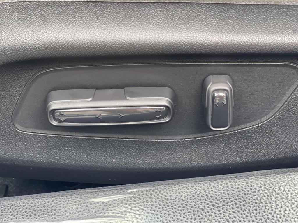 new 2026 Honda Civic Hybrid car, priced at $33,590