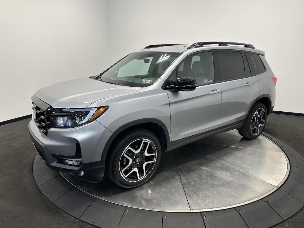 used 2022 Honda Passport car, priced at $33,995