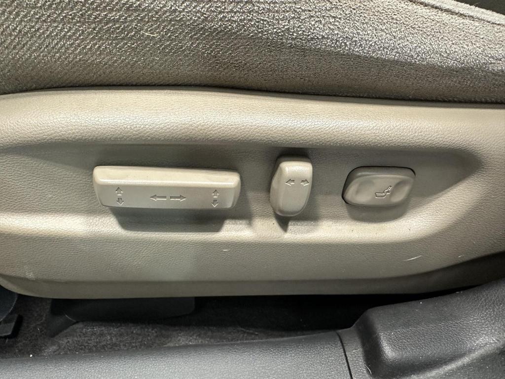 used 2016 Honda Pilot car, priced at $13,495