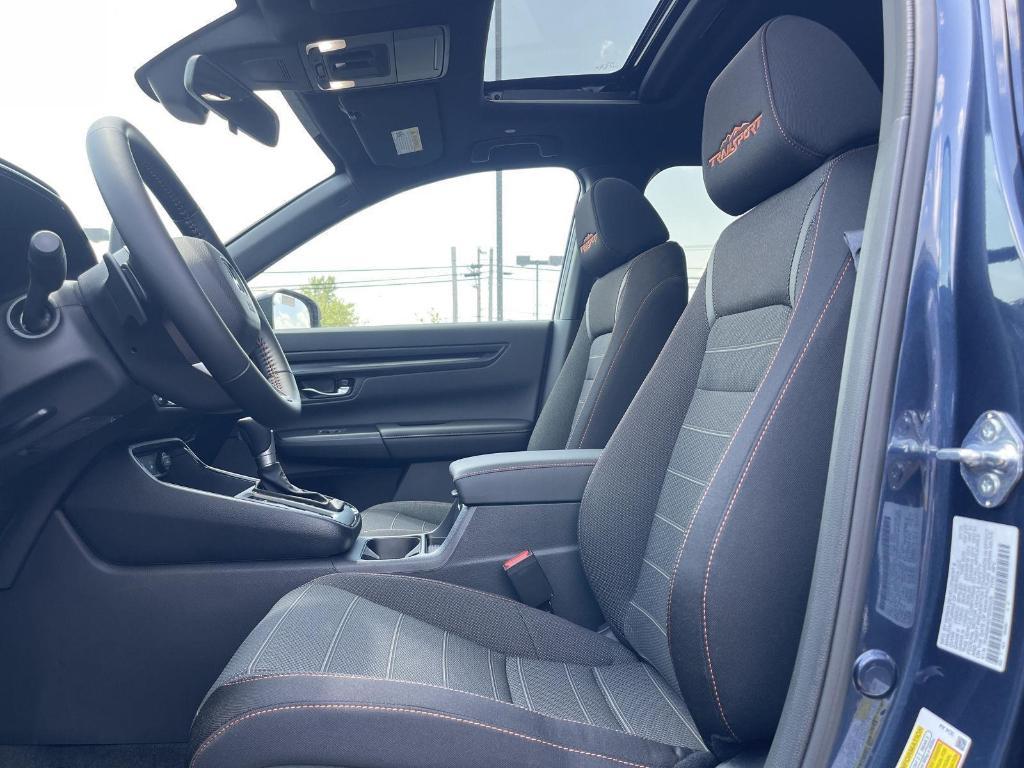 new 2026 Honda CR-V Hybrid car, priced at $38,782