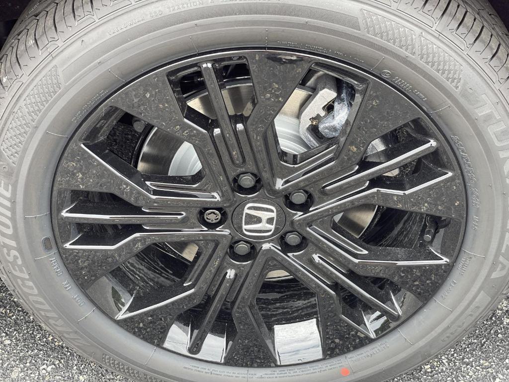 new 2026 Honda Odyssey car, priced at $45,845