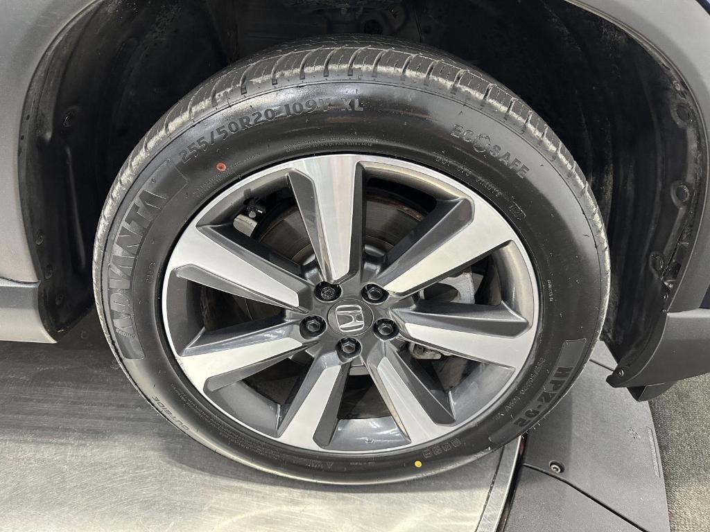 used 2024 Honda Pilot car, priced at $42,089
