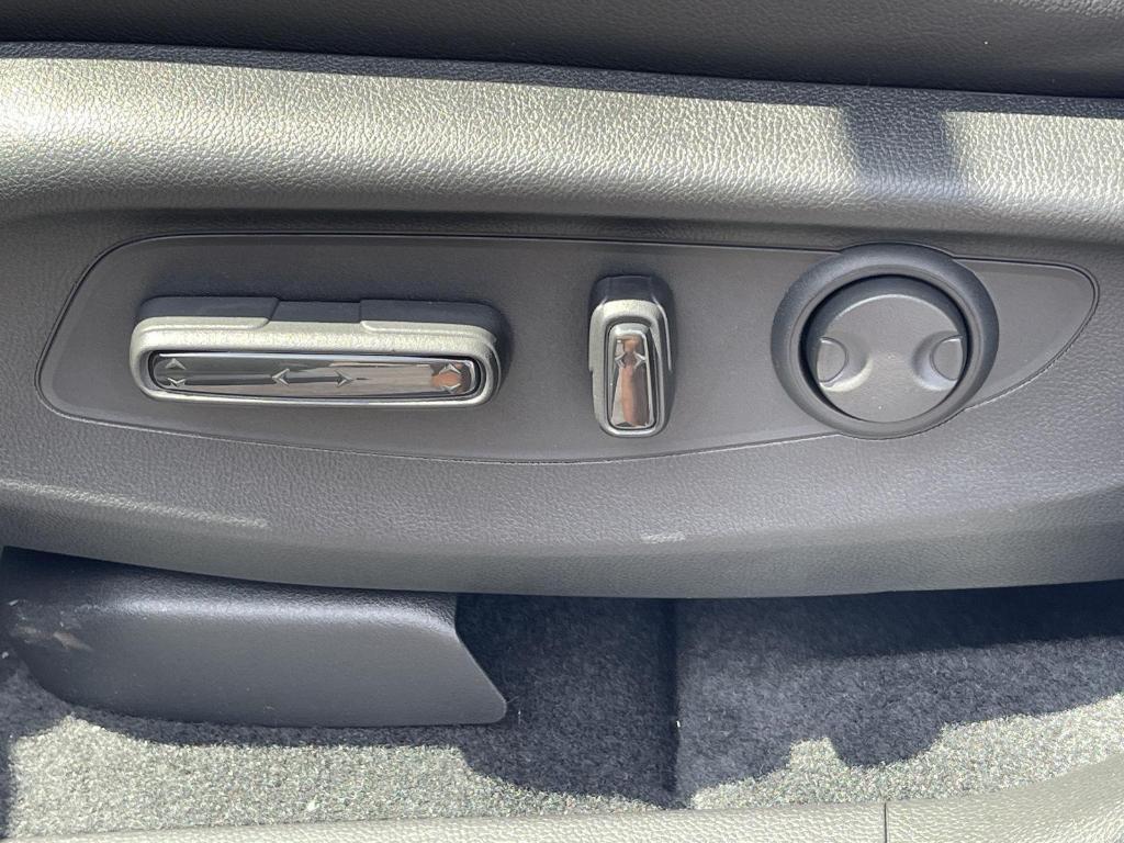 new 2026 Honda CR-V Hybrid car, priced at $42,130