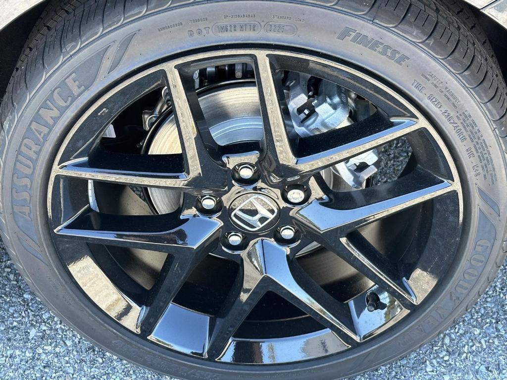 new 2026 Honda Civic Hybrid car, priced at $30,590