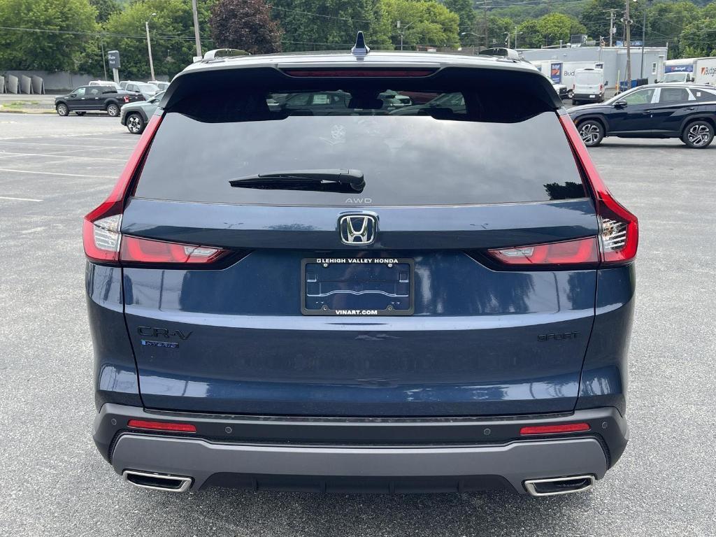 new 2026 Honda CR-V Hybrid car, priced at $41,675