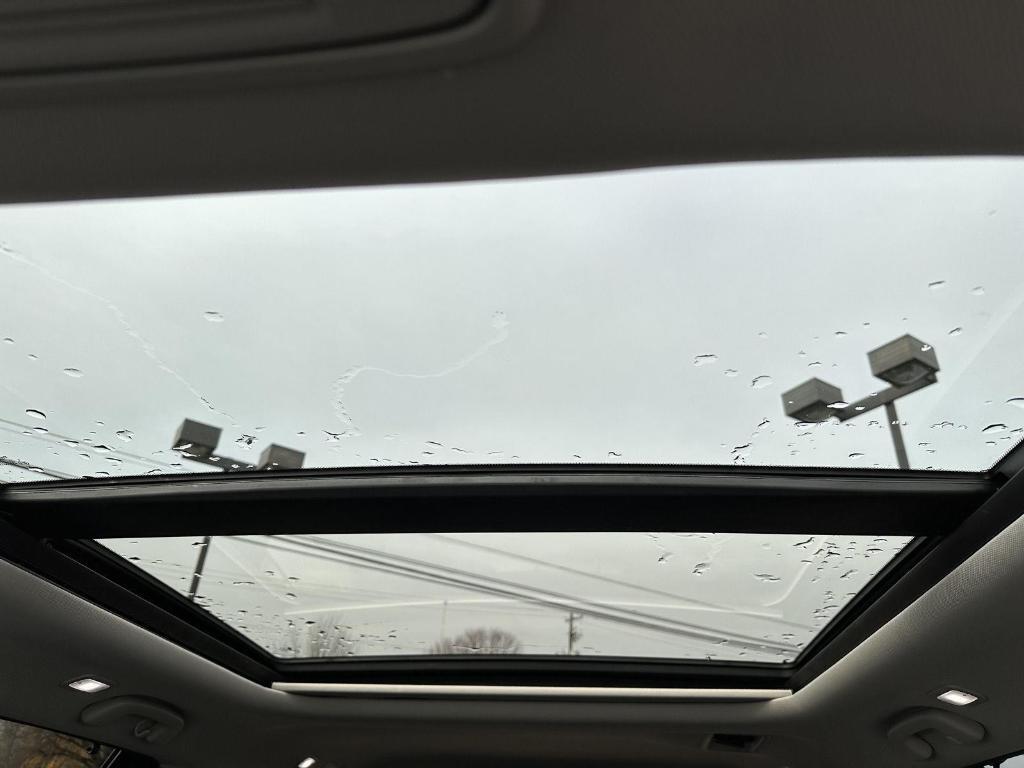 new 2025 Honda Pilot car, priced at $52,250