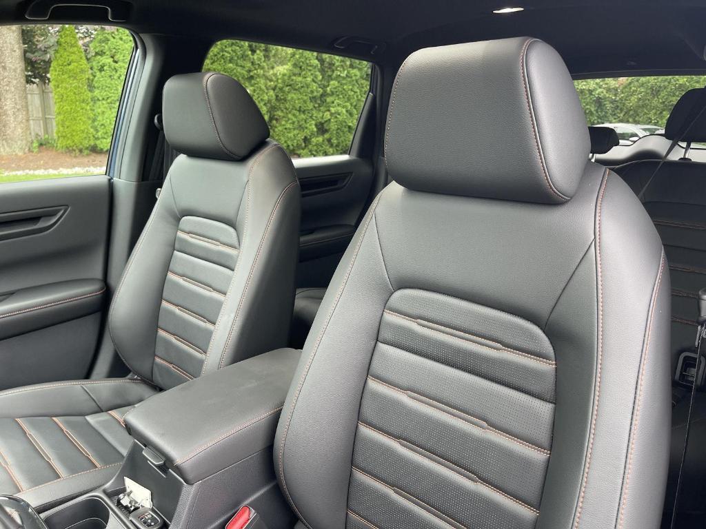 new 2026 Honda CR-V Hybrid car