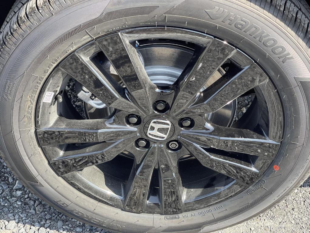 new 2026 Honda HR-V car, priced at $30,950