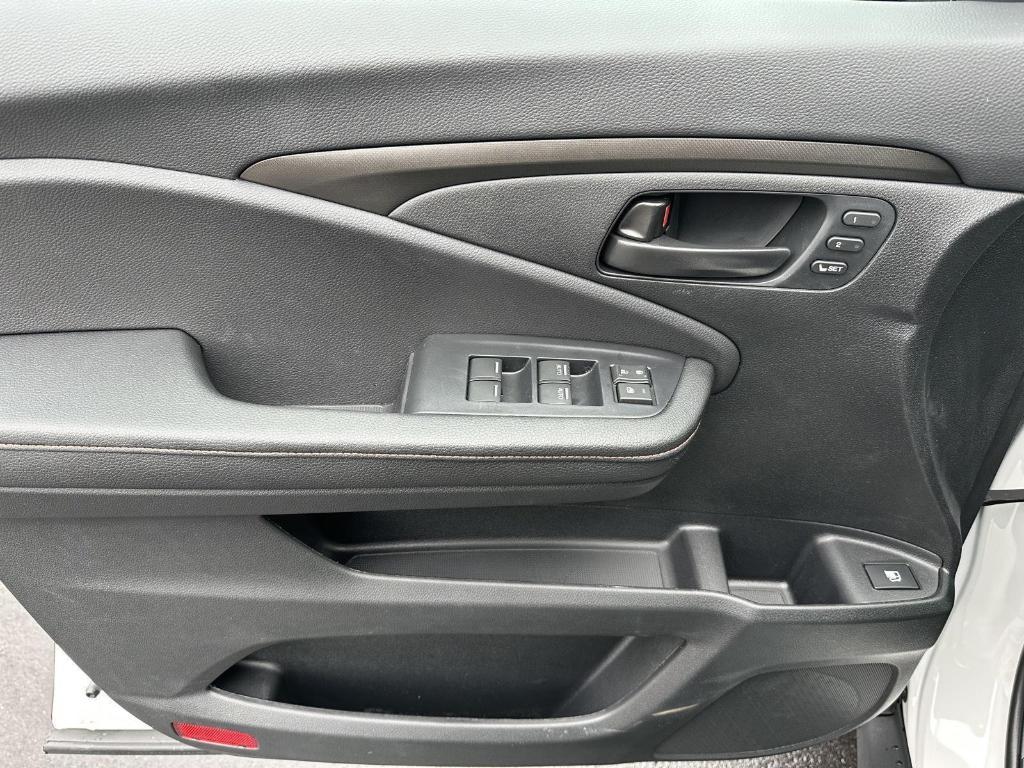 new 2026 Honda Ridgeline car, priced at $43,928