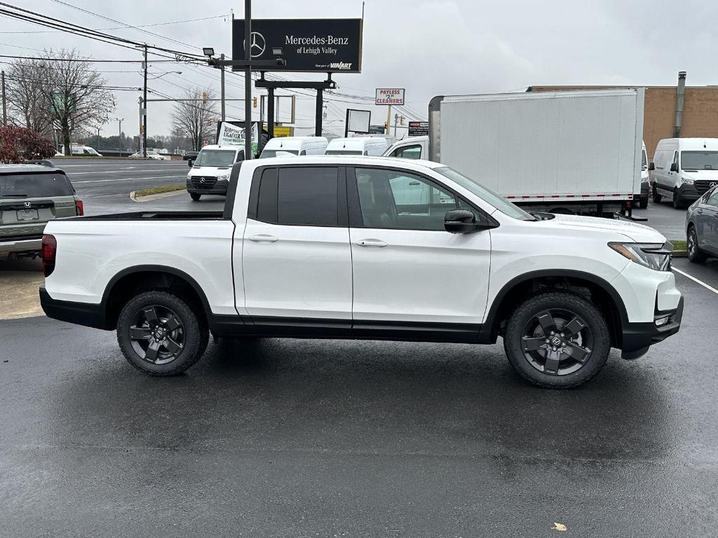 new 2026 Honda Ridgeline car, priced at $43,928