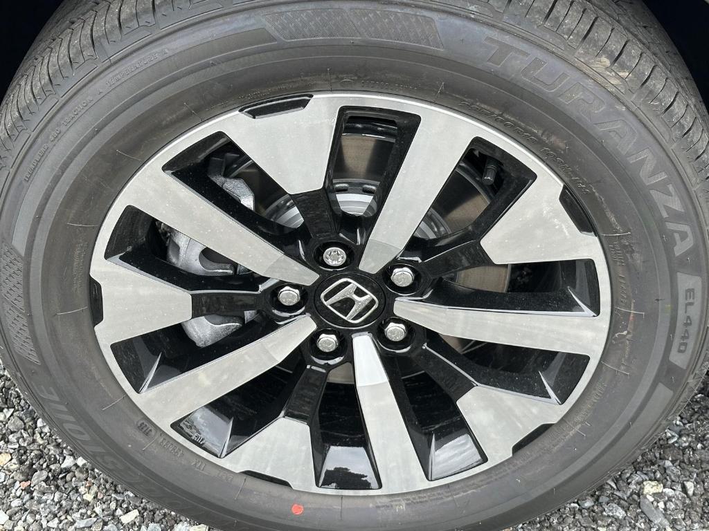 new 2026 Honda Odyssey car, priced at $42,187