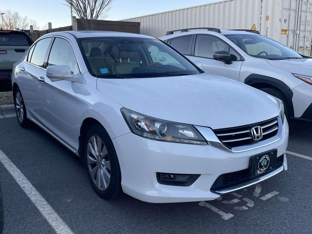 used 2015 Honda Accord car, priced at $18,154