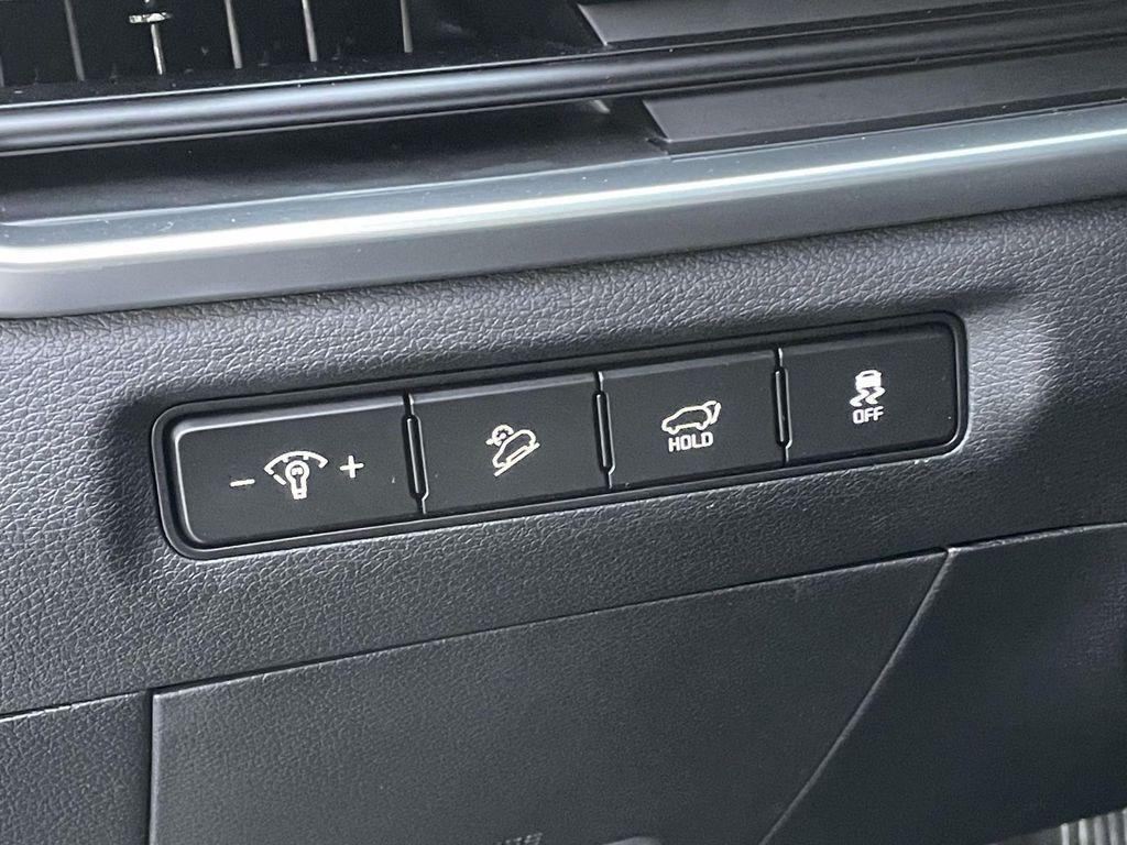 used 2023 Kia Telluride car, priced at $32,008