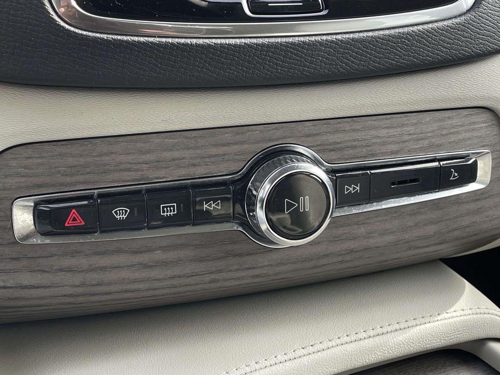 used 2023 Volvo XC90 Recharge Plug-In Hybrid car, priced at $45,271