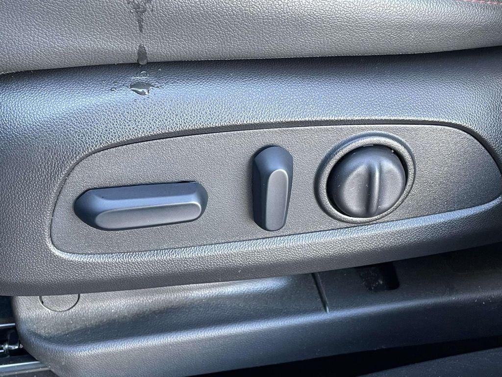 used 2025 Chevrolet TrailBlazer car, priced at $26,843