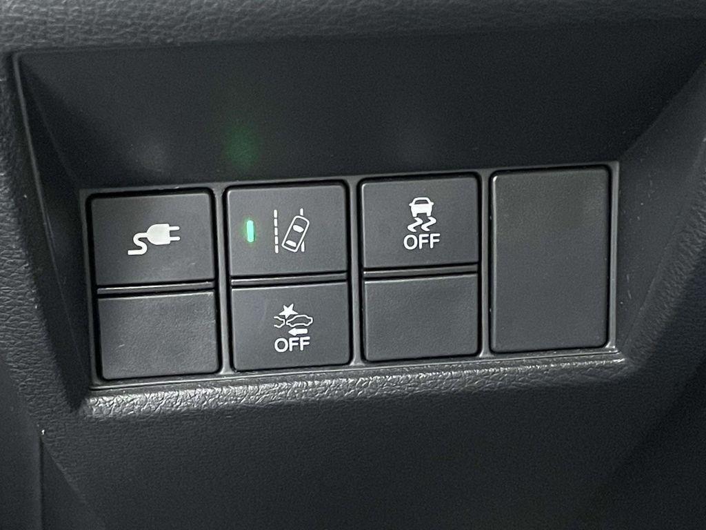 used 2018 Honda Clarity Plug-In Hybrid car, priced at $14,706