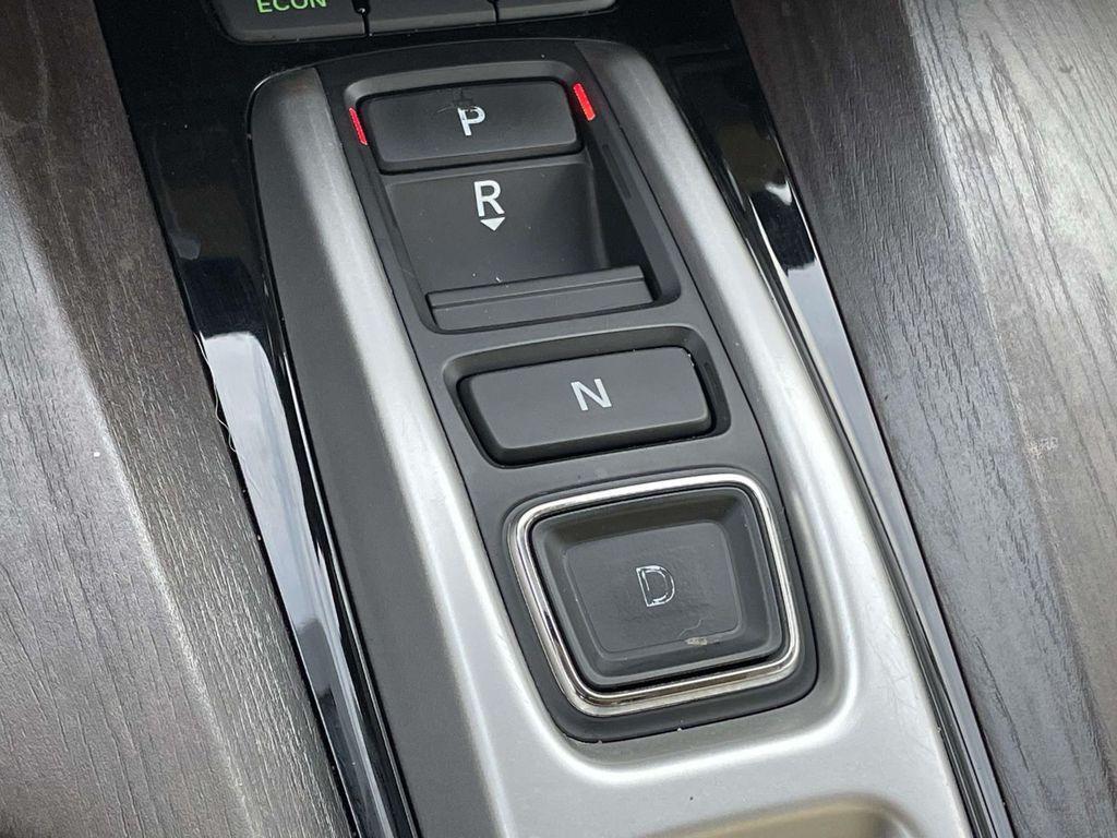 used 2018 Honda Clarity Plug-In Hybrid car, priced at $14,706