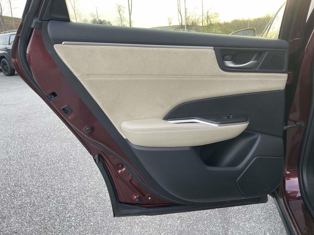 used 2018 Honda Clarity Plug-In Hybrid car, priced at $14,706