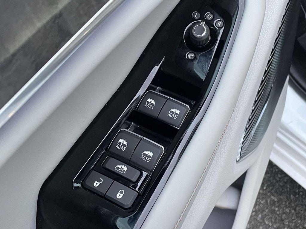 used 2022 Jeep Grand Cherokee 4xe car, priced at $31,766