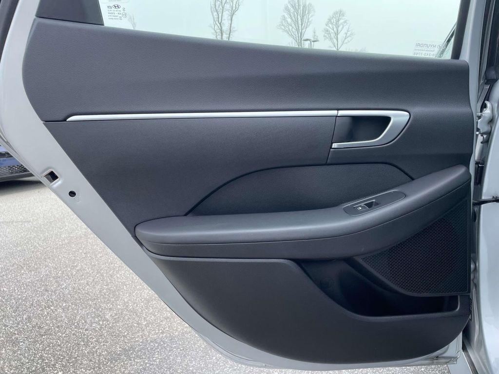 used 2025 Hyundai Sonata car, priced at $22,915