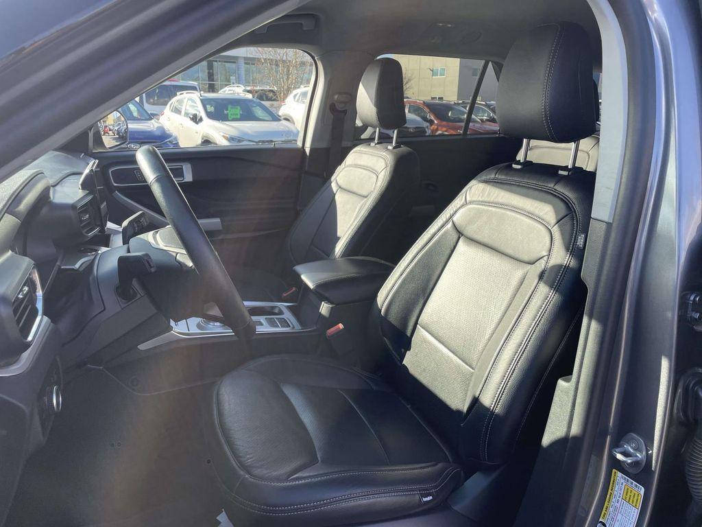 used 2023 Ford Explorer car, priced at $29,912
