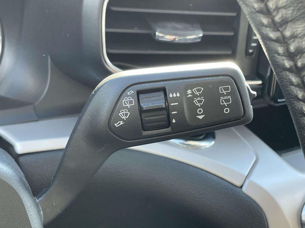 used 2023 Ford Explorer car, priced at $29,912