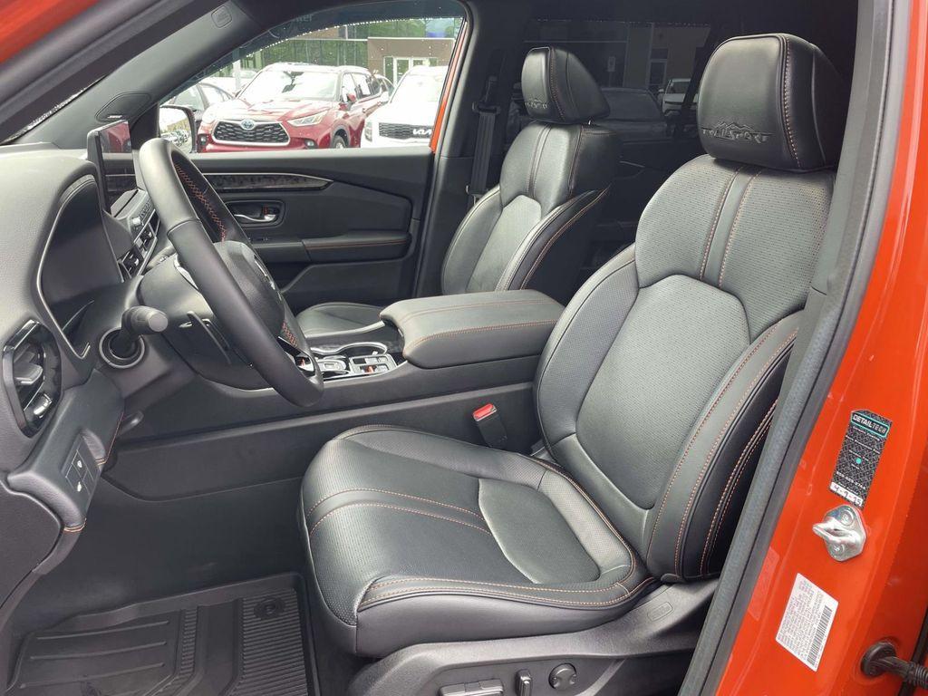 used 2026 Honda Passport car, priced at $48,501