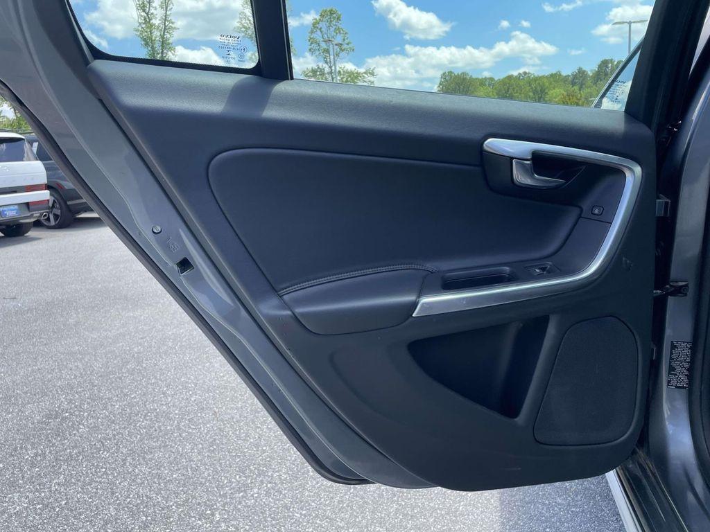 used 2018 Volvo S60 Cross Country car, priced at $16,419