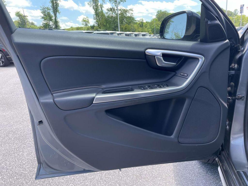 used 2018 Volvo S60 Cross Country car, priced at $16,419