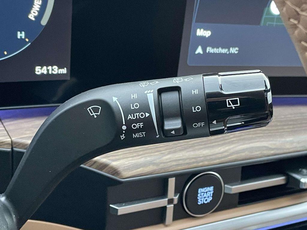 used 2025 Hyundai SANTA FE HEV car, priced at $41,300