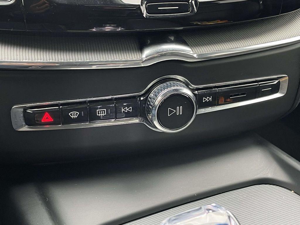 used 2024 Volvo XC60 Recharge Plug-In Hybrid car, priced at $50,402