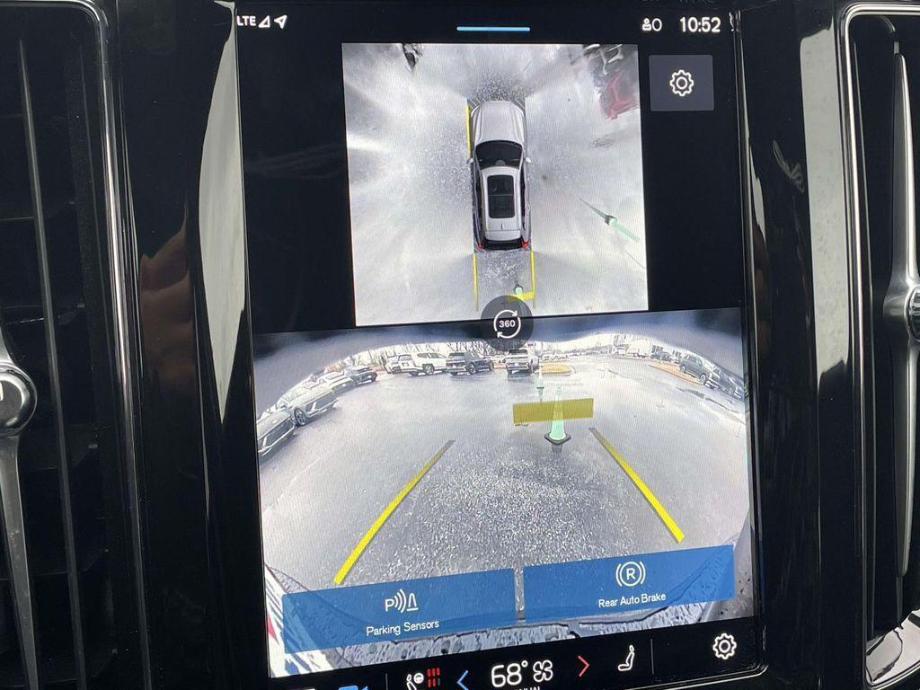 used 2024 Volvo XC60 Recharge Plug-In Hybrid car, priced at $50,402