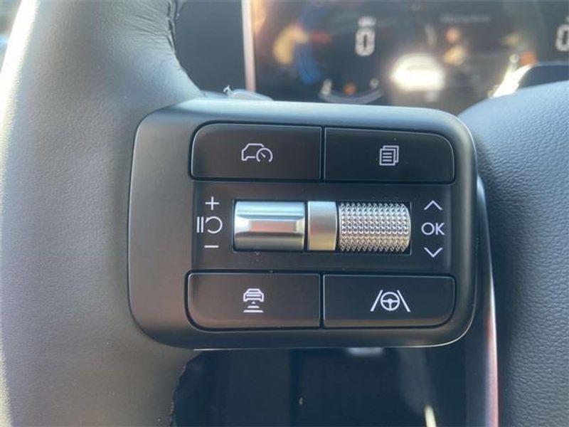 used 2025 Hyundai Santa Fe car, priced at $35,394