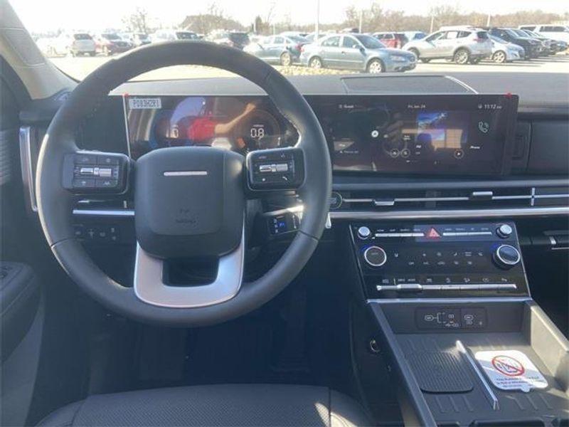 used 2025 Hyundai Santa Fe car, priced at $35,394
