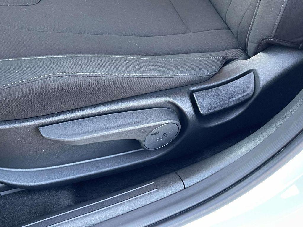 used 2025 Hyundai ELANTRA HEV car, priced at $24,567