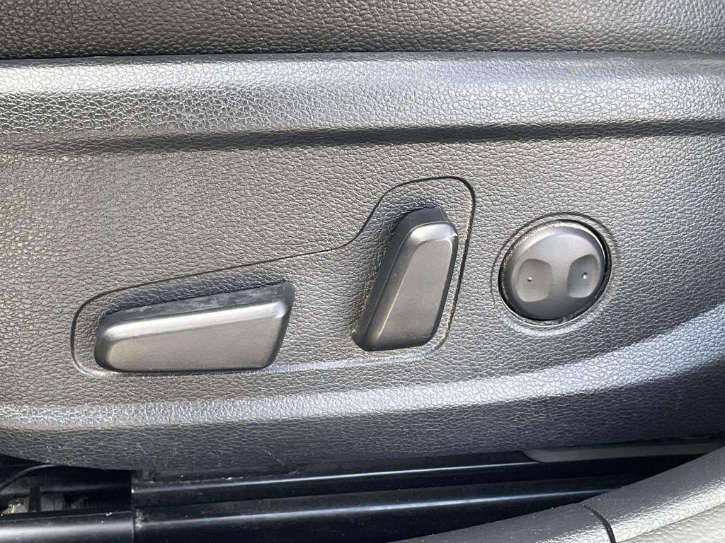 used 2018 Kia Cadenza car, priced at $13,028