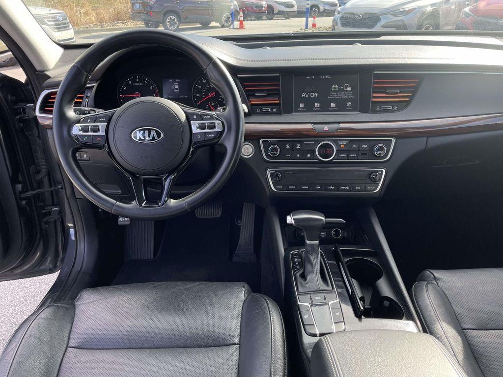 used 2018 Kia Cadenza car, priced at $13,028