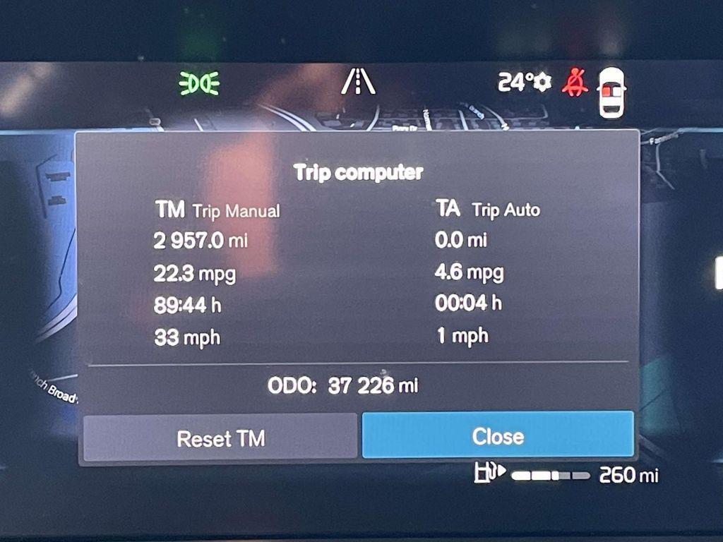 used 2023 Volvo XC60 car, priced at $34,279