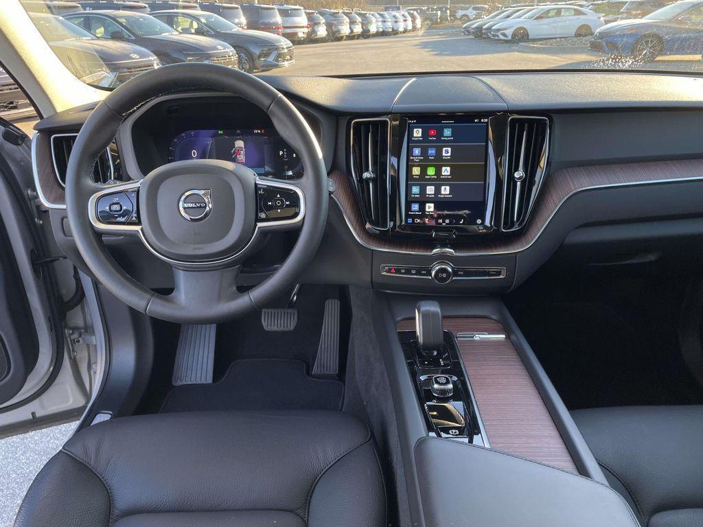 used 2023 Volvo XC60 car, priced at $34,279