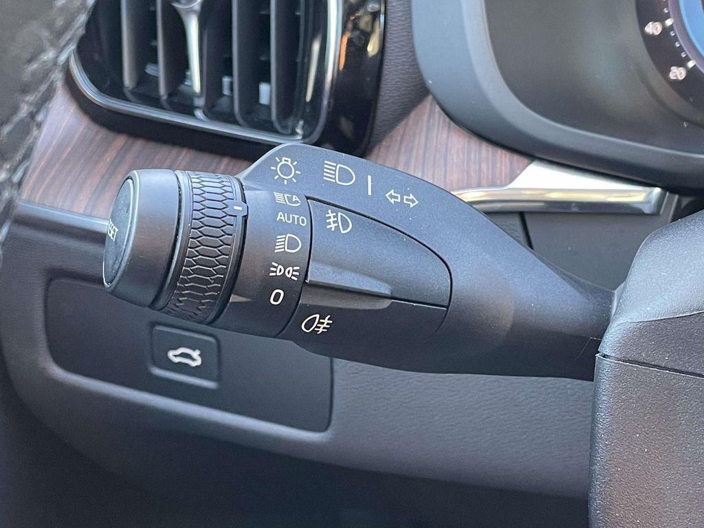 used 2023 Volvo XC60 car, priced at $34,279