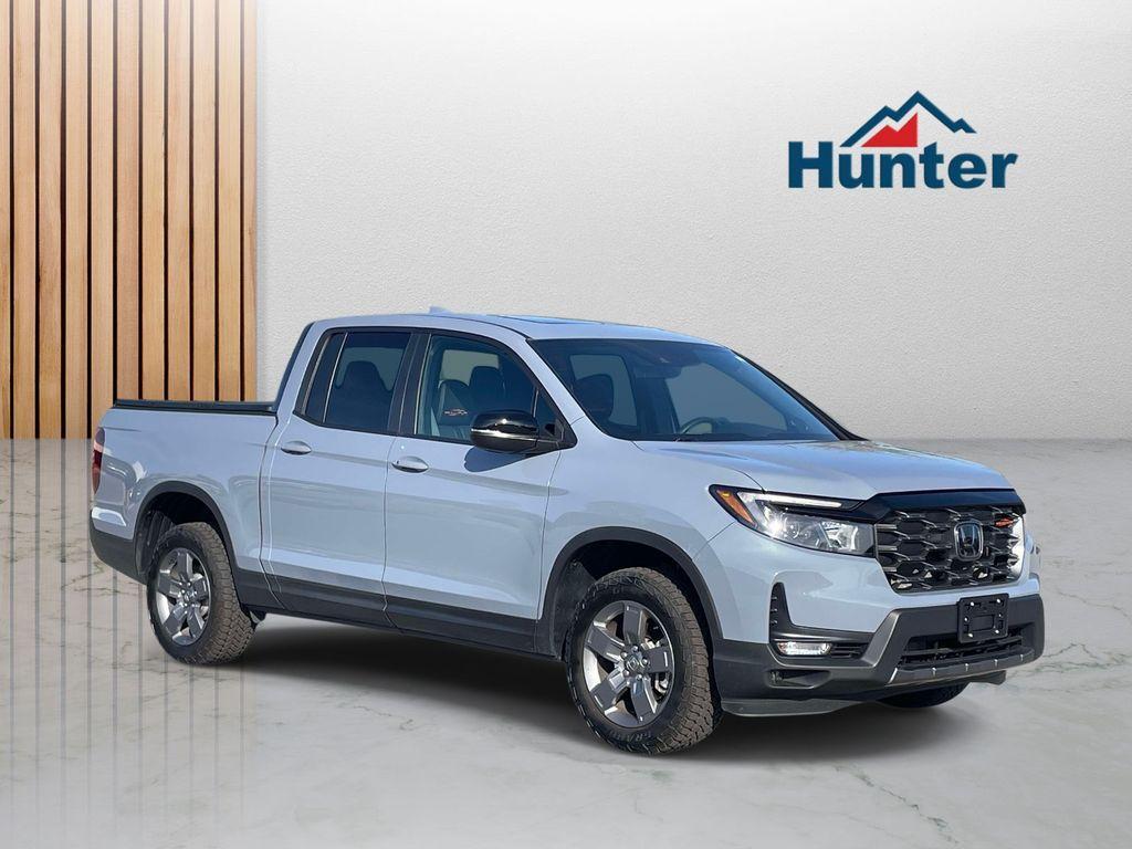 used 2025 Honda Ridgeline car, priced at $38,977