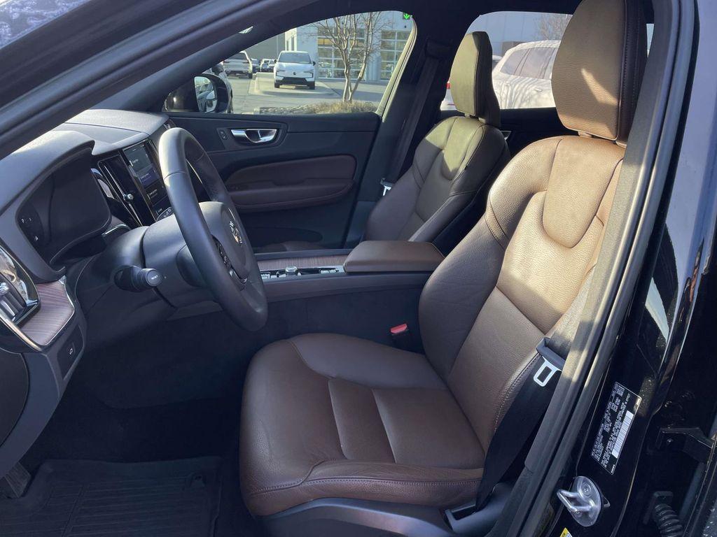 used 2023 Volvo XC60 car, priced at $35,809