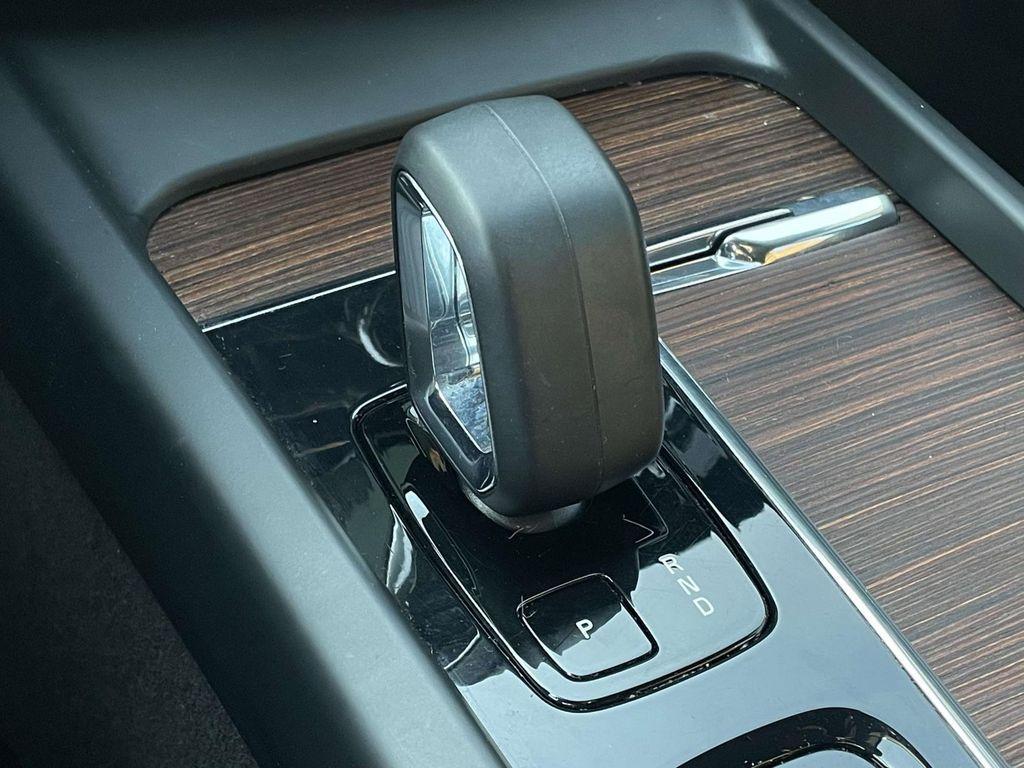 used 2023 Volvo XC60 car, priced at $35,809