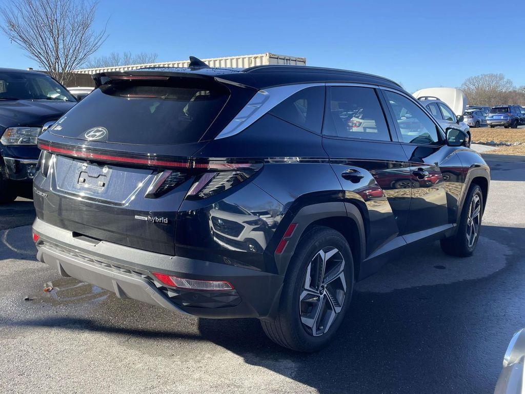used 2024 Hyundai TUCSON Hybrid car, priced at $28,947