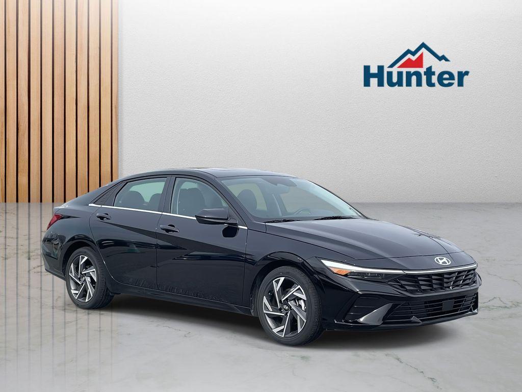used 2025 Hyundai Elantra car, priced at $21,515