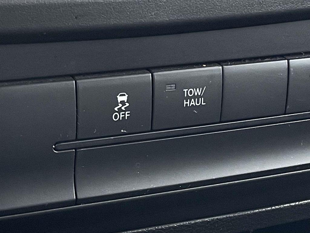 used 2021 Ram 1500 Classic car, priced at $14,086