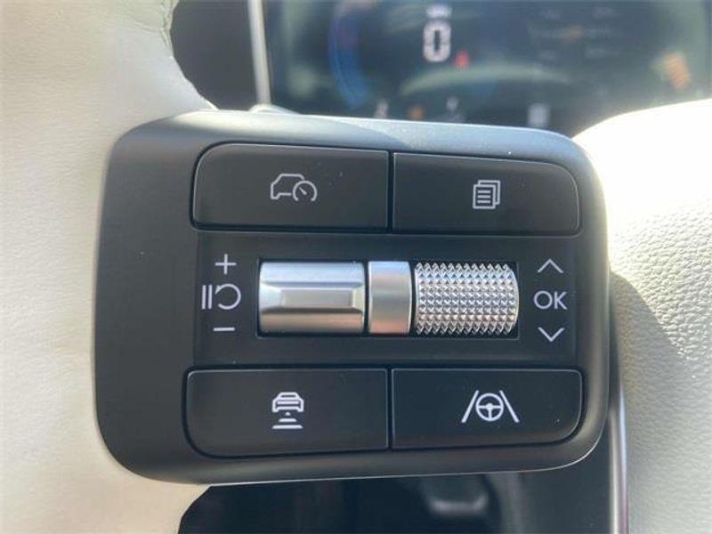 used 2025 Hyundai Santa Fe car, priced at $30,925