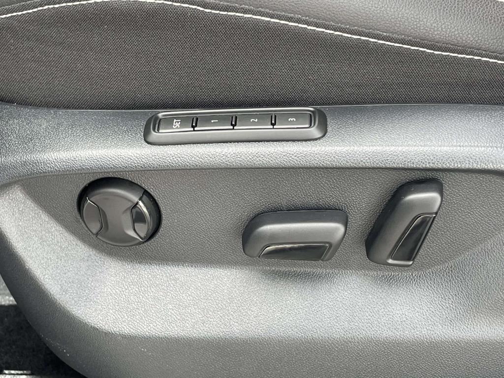 used 2024 Volkswagen Tiguan car, priced at $29,147