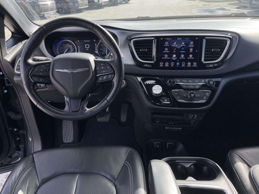 used 2020 Chrysler Pacifica car, priced at $22,132