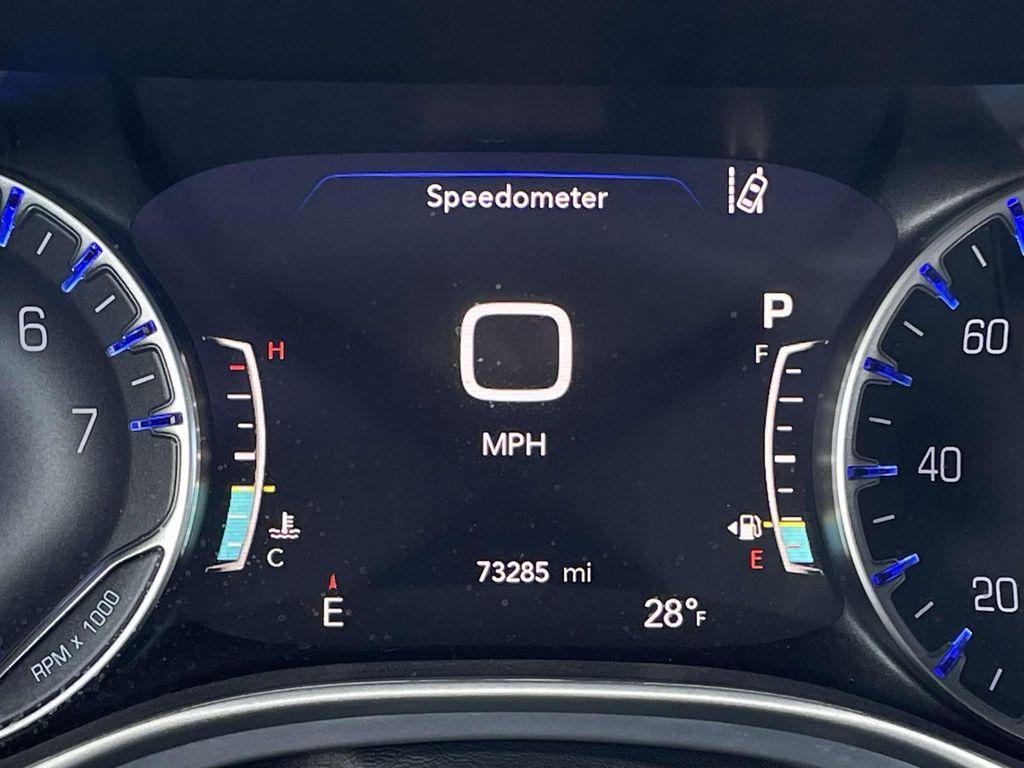 used 2020 Chrysler Pacifica car, priced at $22,132